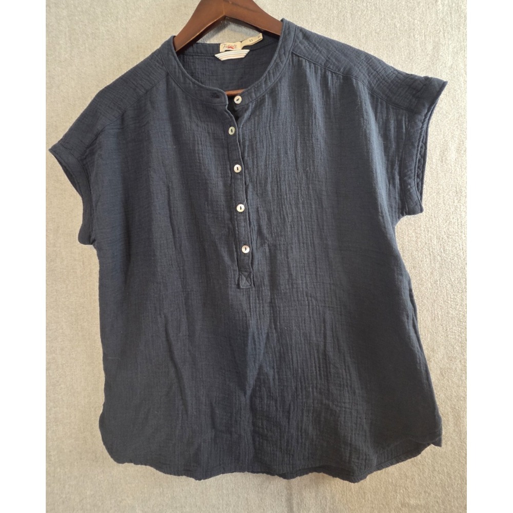 Faherty XS Finley Organic Cotton Double Weave Gauze Navy Top Button Neck